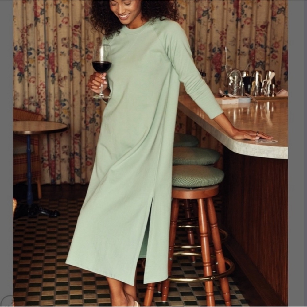Lake Women's Lounge Sweatshirt Dress in Moss Green XS